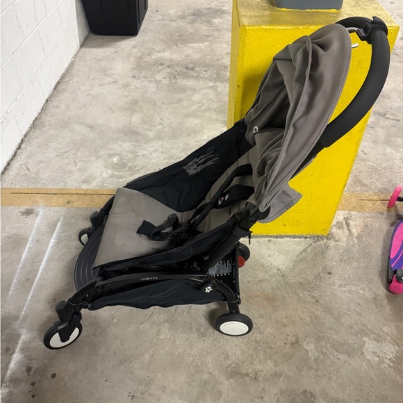 Baby Zen Yoyo Stroller - Picture 5 of 6